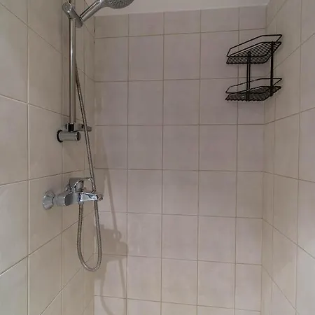 Apartments24 Vene One 아파트 *